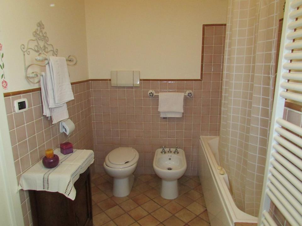 B&B A Casa Mia Sirolo Bagian luar foto